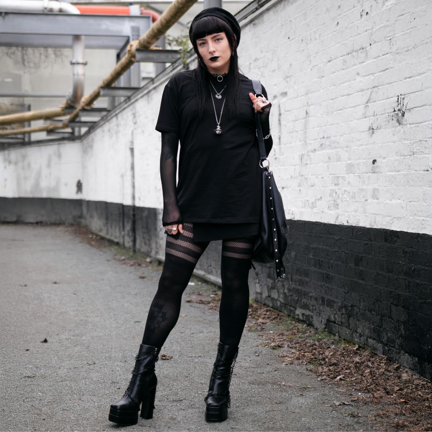 Major Arcana Unisex Tee - VI The Lovers