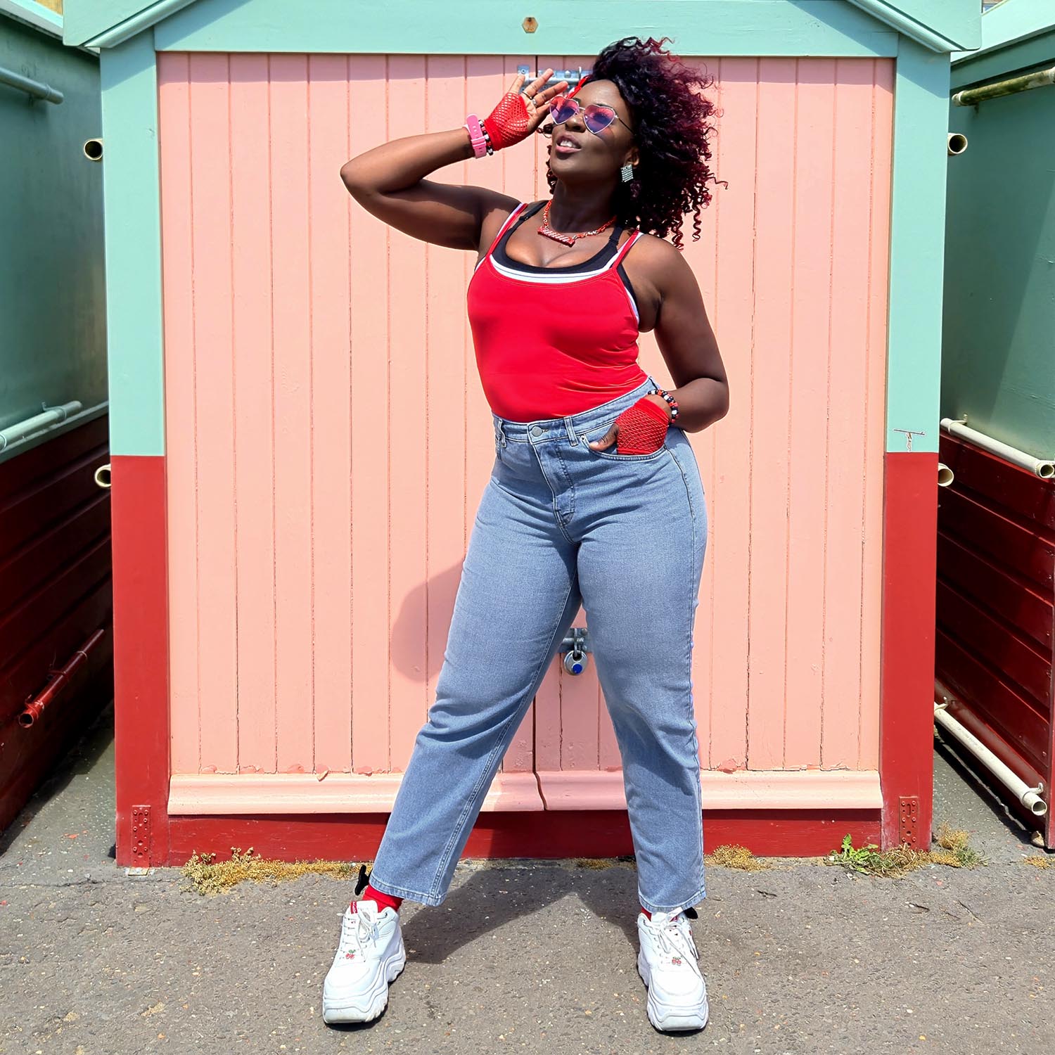 Ayesha, 5ft 10in / 178cm - Size D1 Long