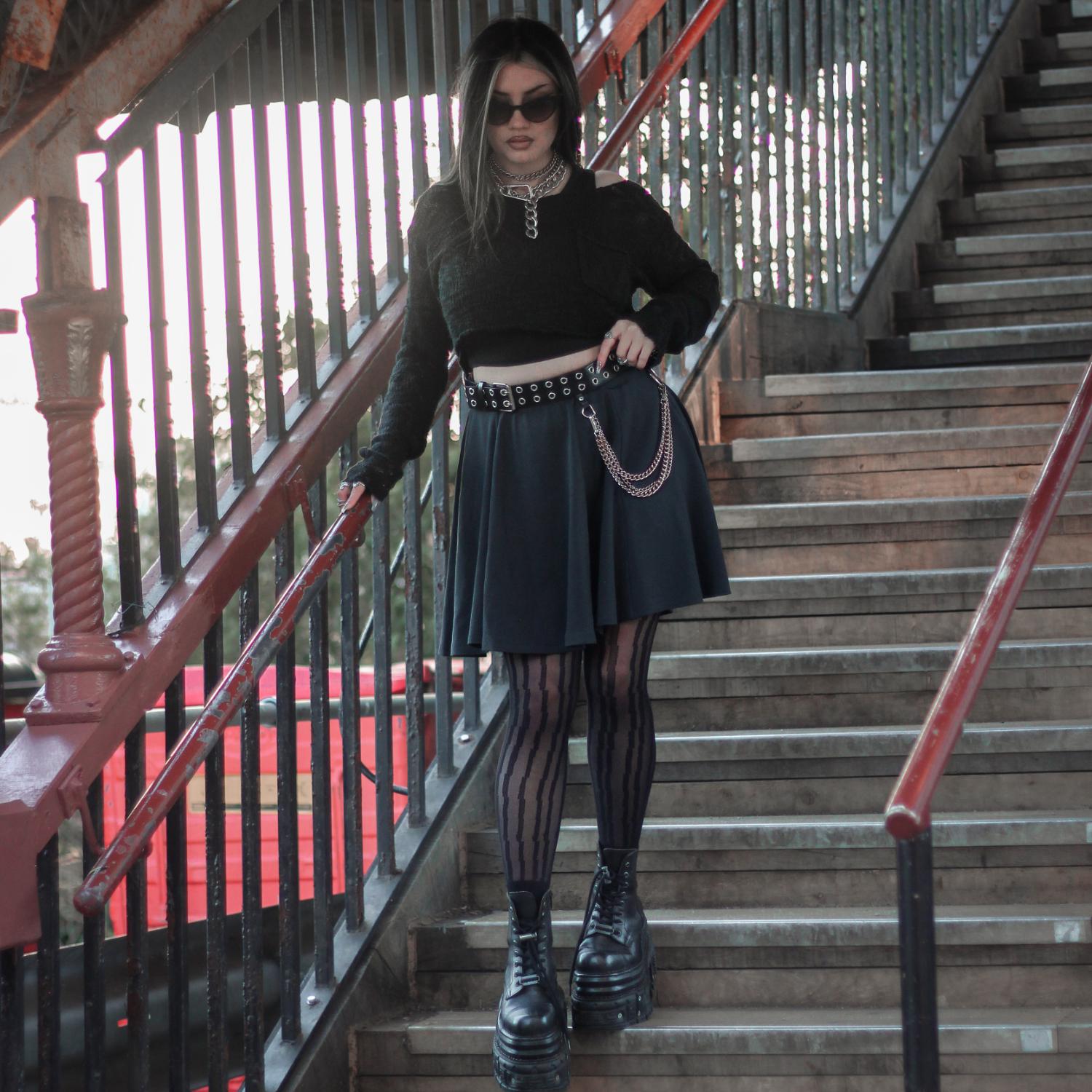 Spódniczka typu mini-flare – kolor grafitowy