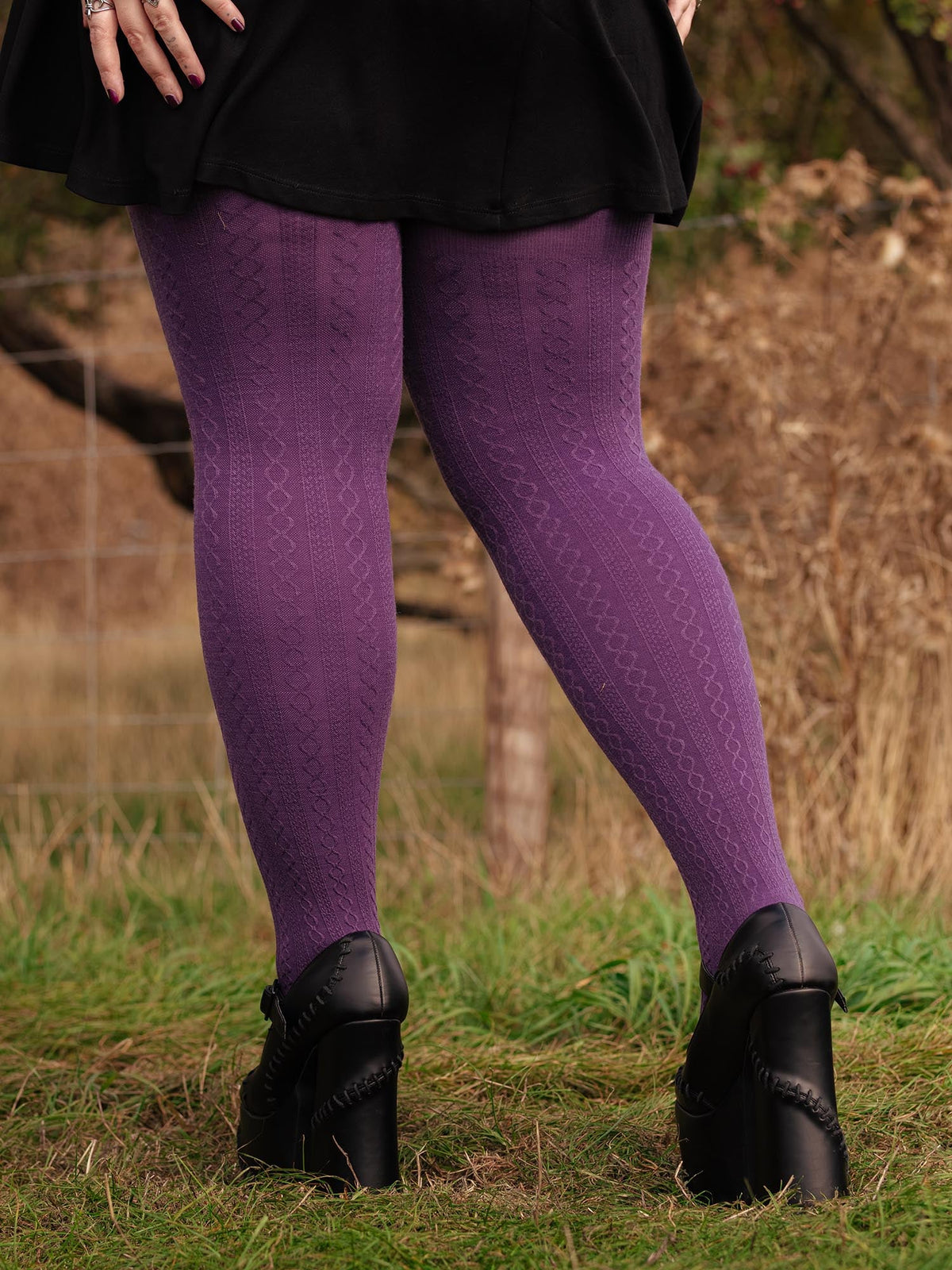 Grannies Cable Knit Wool Tights - Fancy Darkness