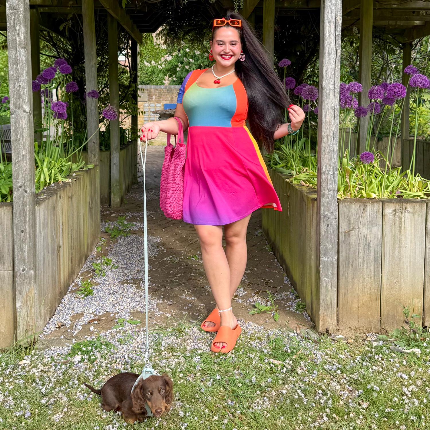 Vestido mini de corte en A Vanessa - Arcoíris