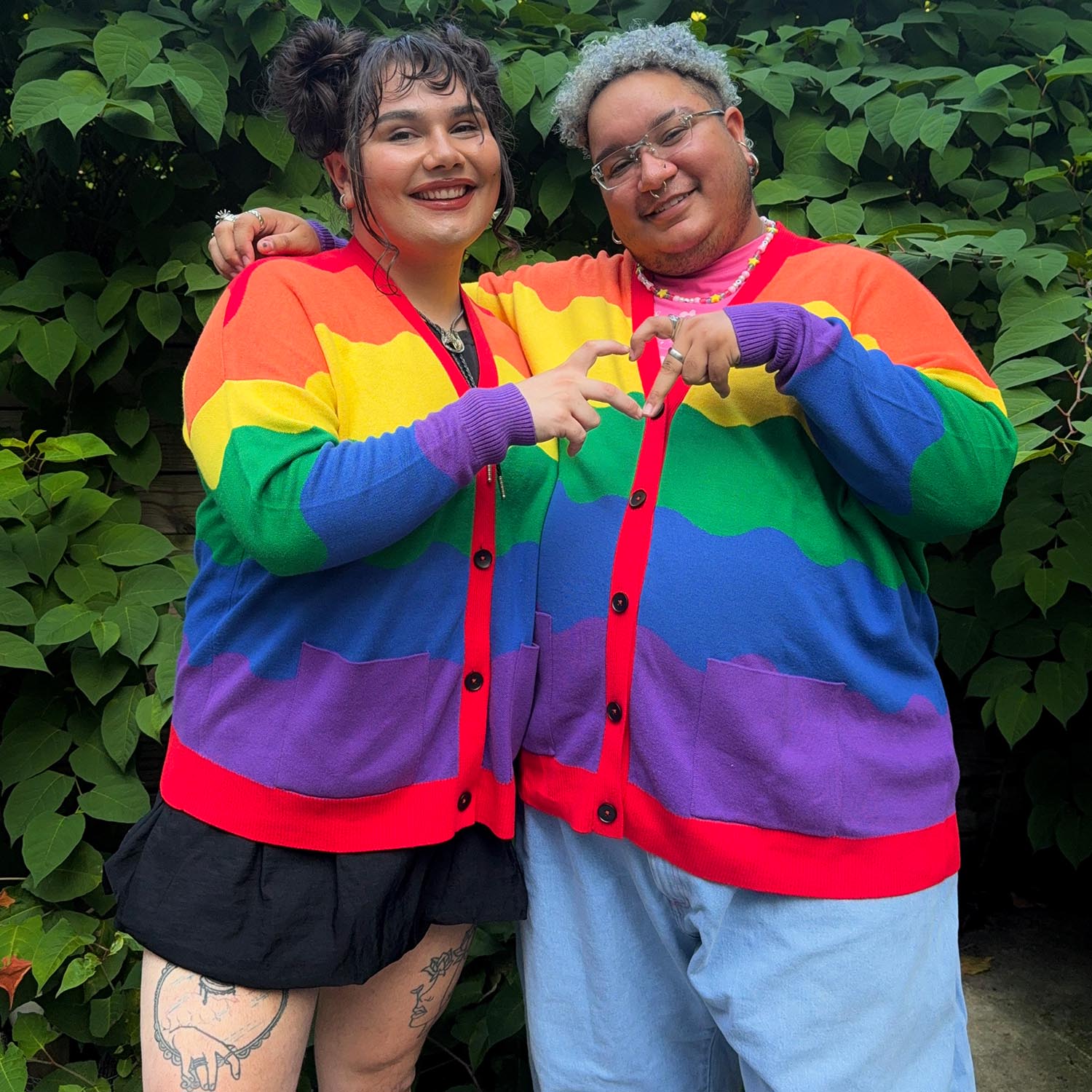 Iris - Talla E, Grayson - Talla I