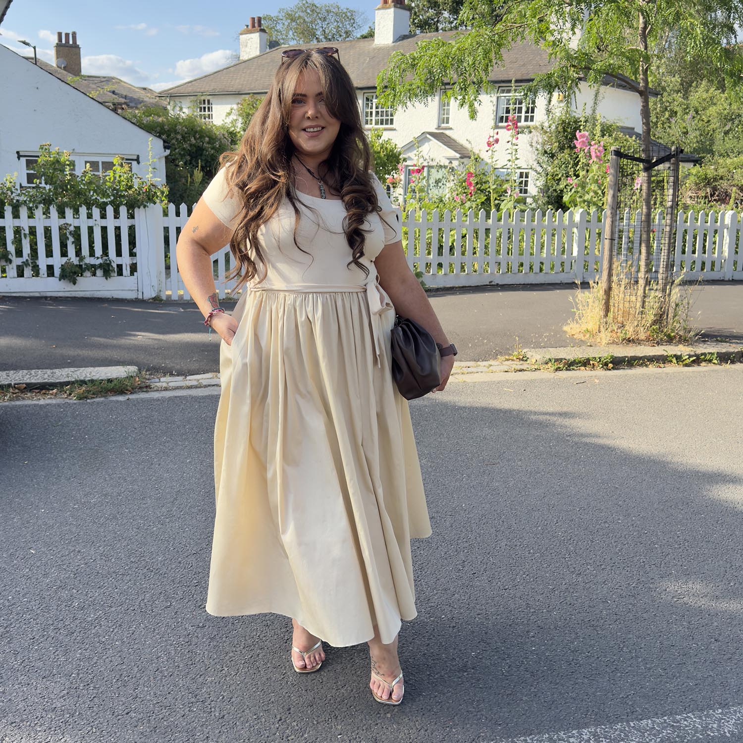 Louise, 5ft 7in / 170cm - Size E