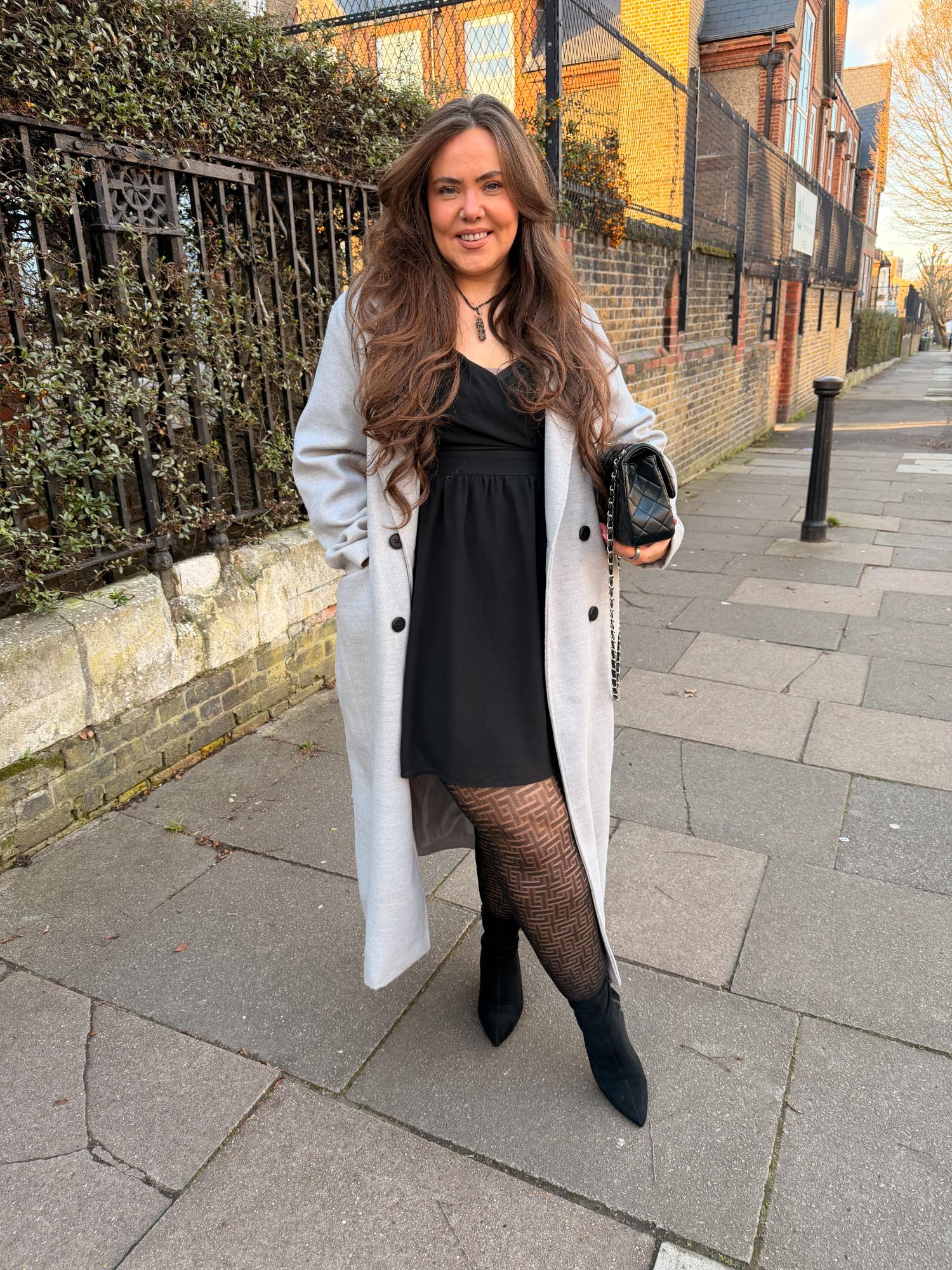 Fishnet Tights - Traditional in Black