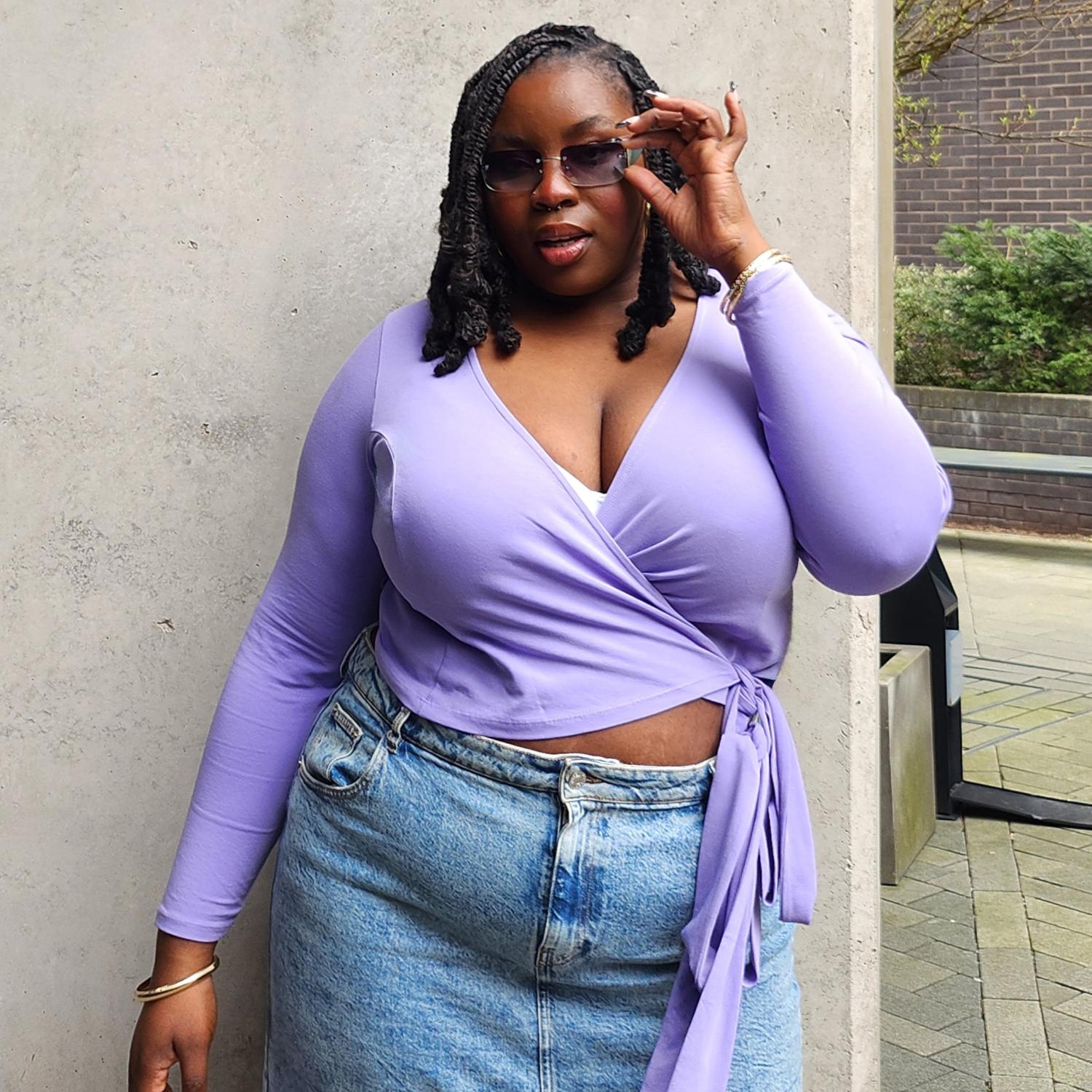 Haut cache-cœur en coton biologique - Champs de lavande