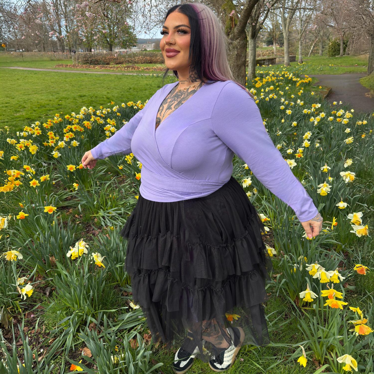 Haut cache-cœur en coton biologique - Champs de lavande