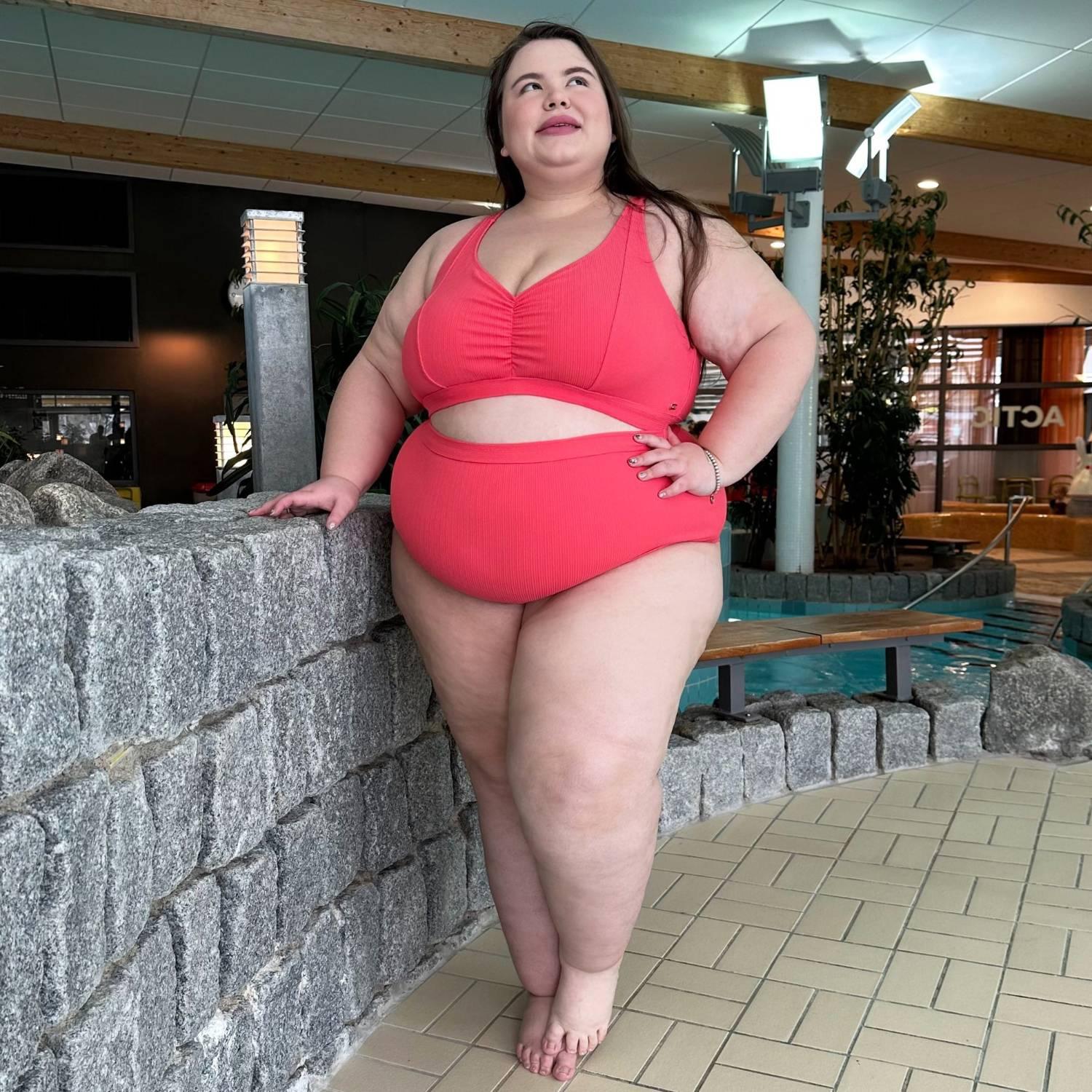 C'è solo un reggiseno da bikini - Corallo - Snag