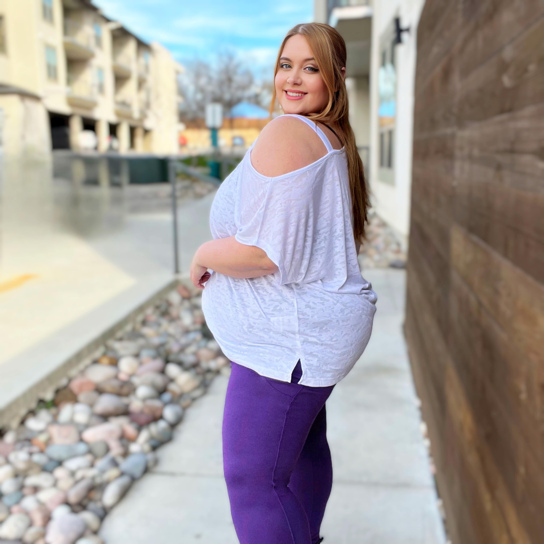 Debbie Off Shoulder Tee - Hvid