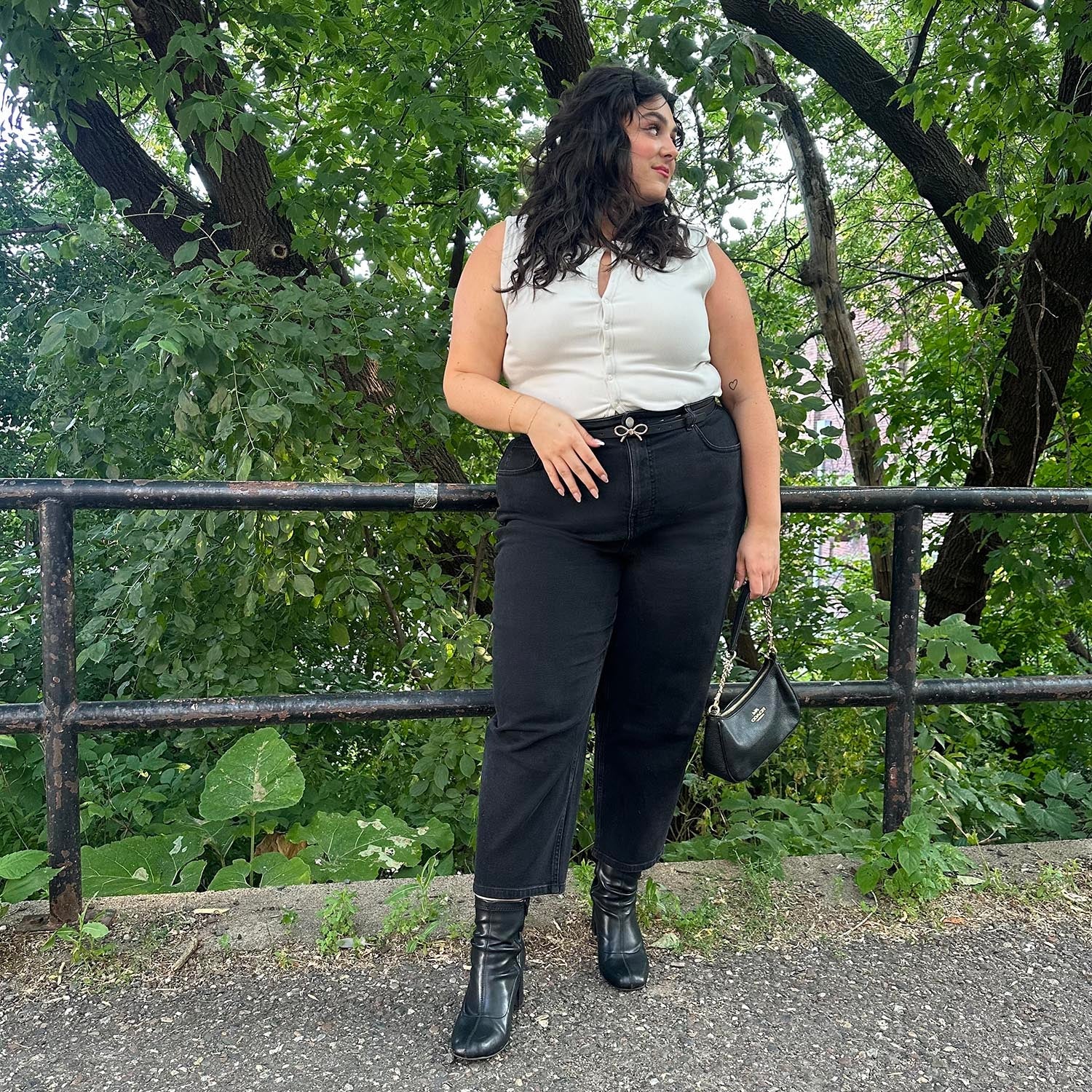 Gianna, 5ft 4in / 163cm - Størrelse F2 Short