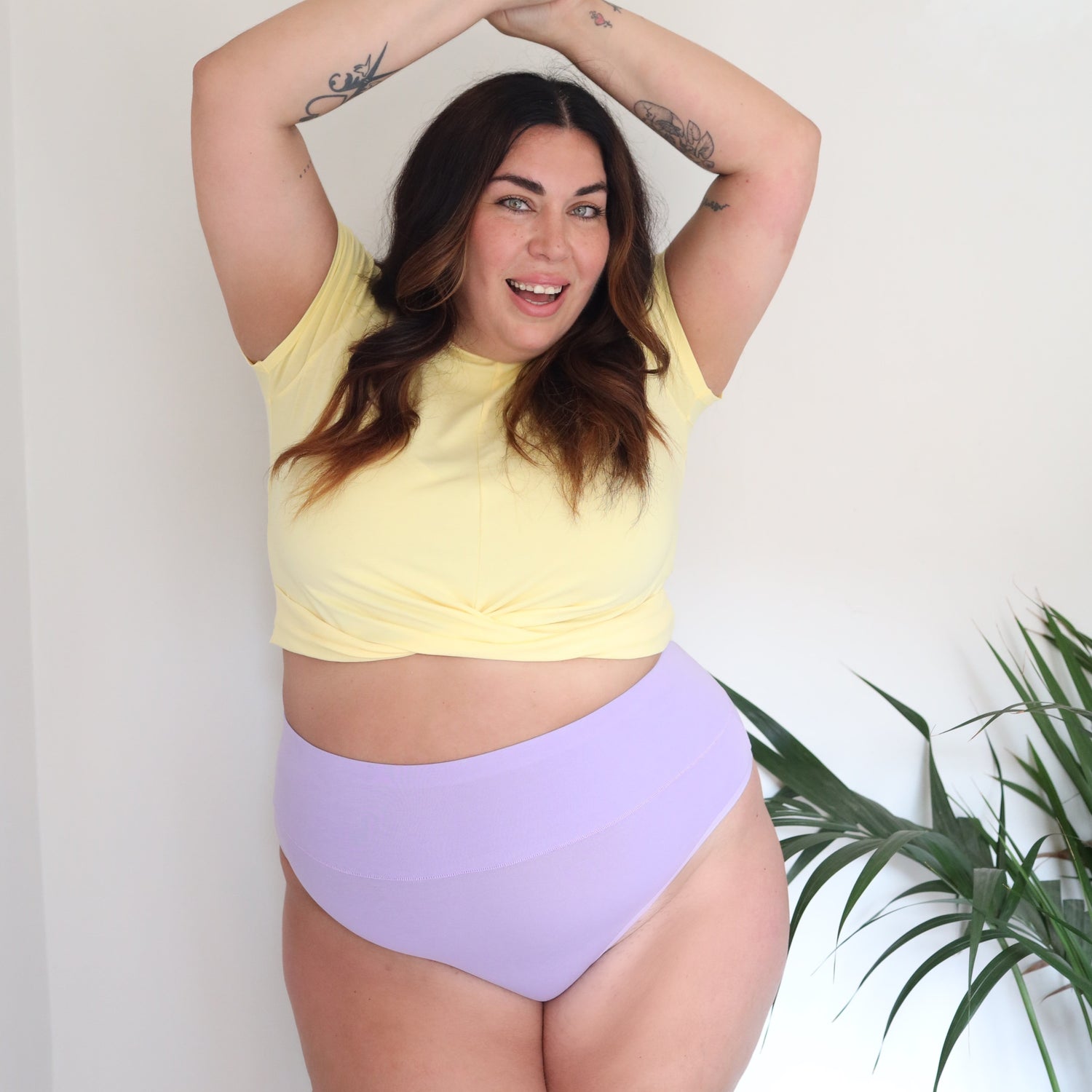 Frække knickers med høje ben i økologisk bomuld - Cassis de Violet