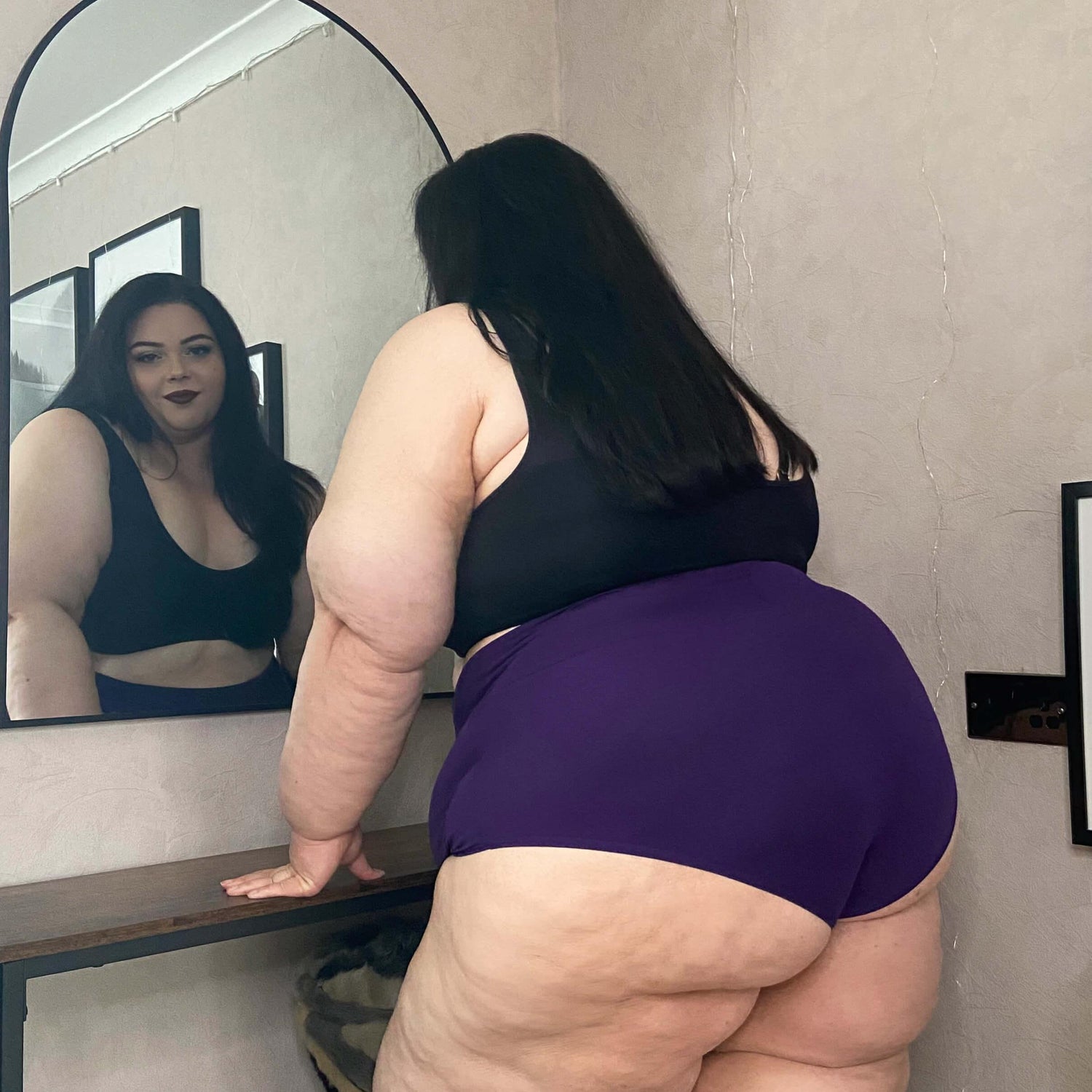 Super højtaljede knickers i økologisk bomuld - Suffragette Purple