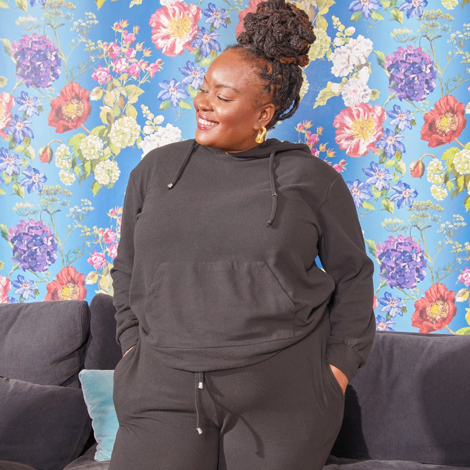 Sudadera con capucha - Negra