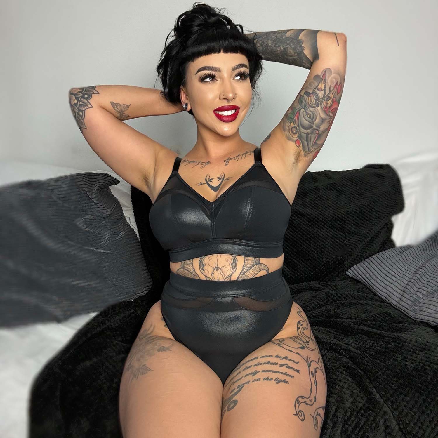 Katrina - Sujetador talla 2 - Braguita talla C