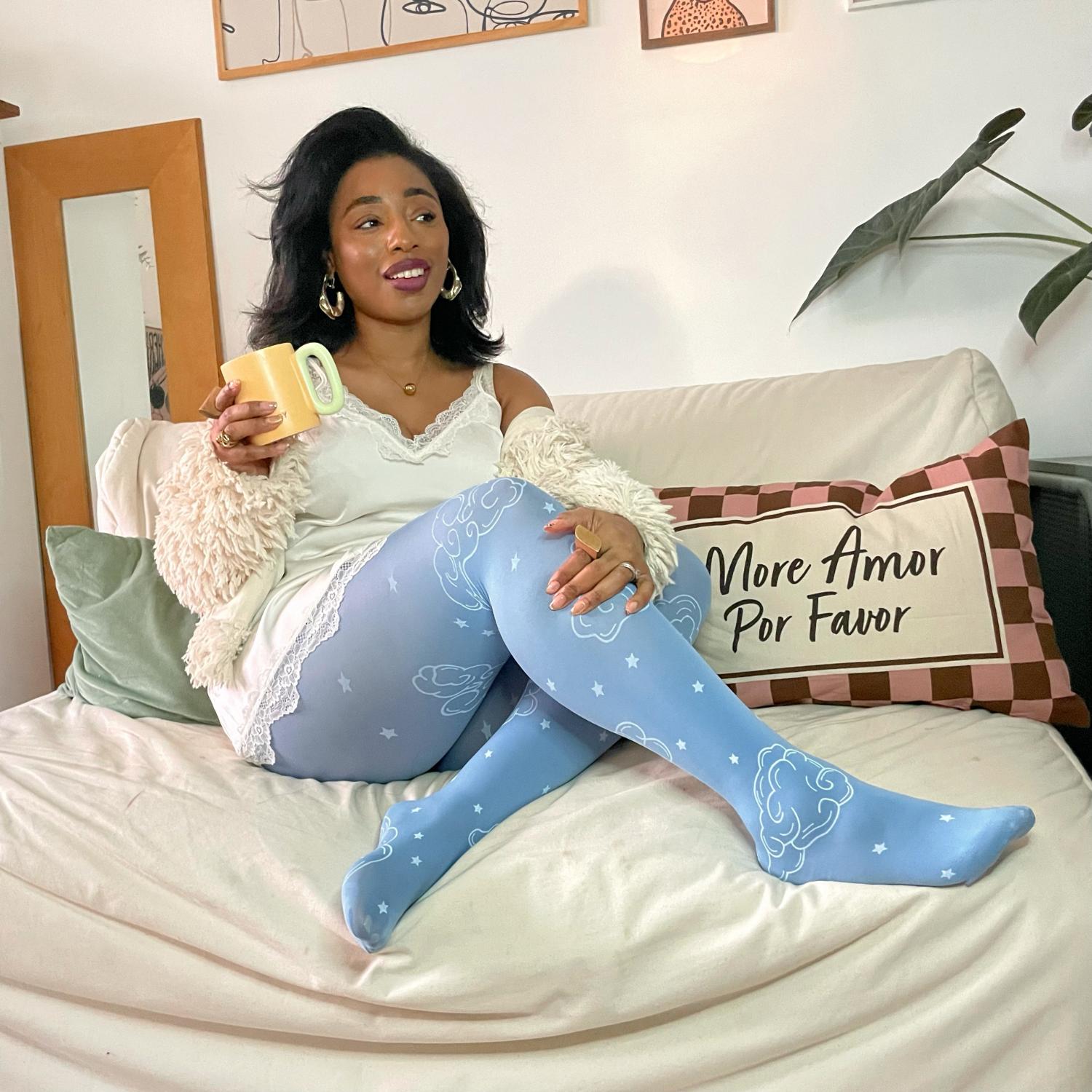 Medias opacas de 80 deniers - Nubes talladas en madera