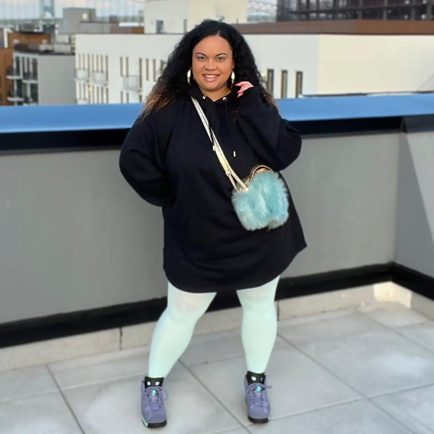 Sudadera con Capucha - Negra - Snag