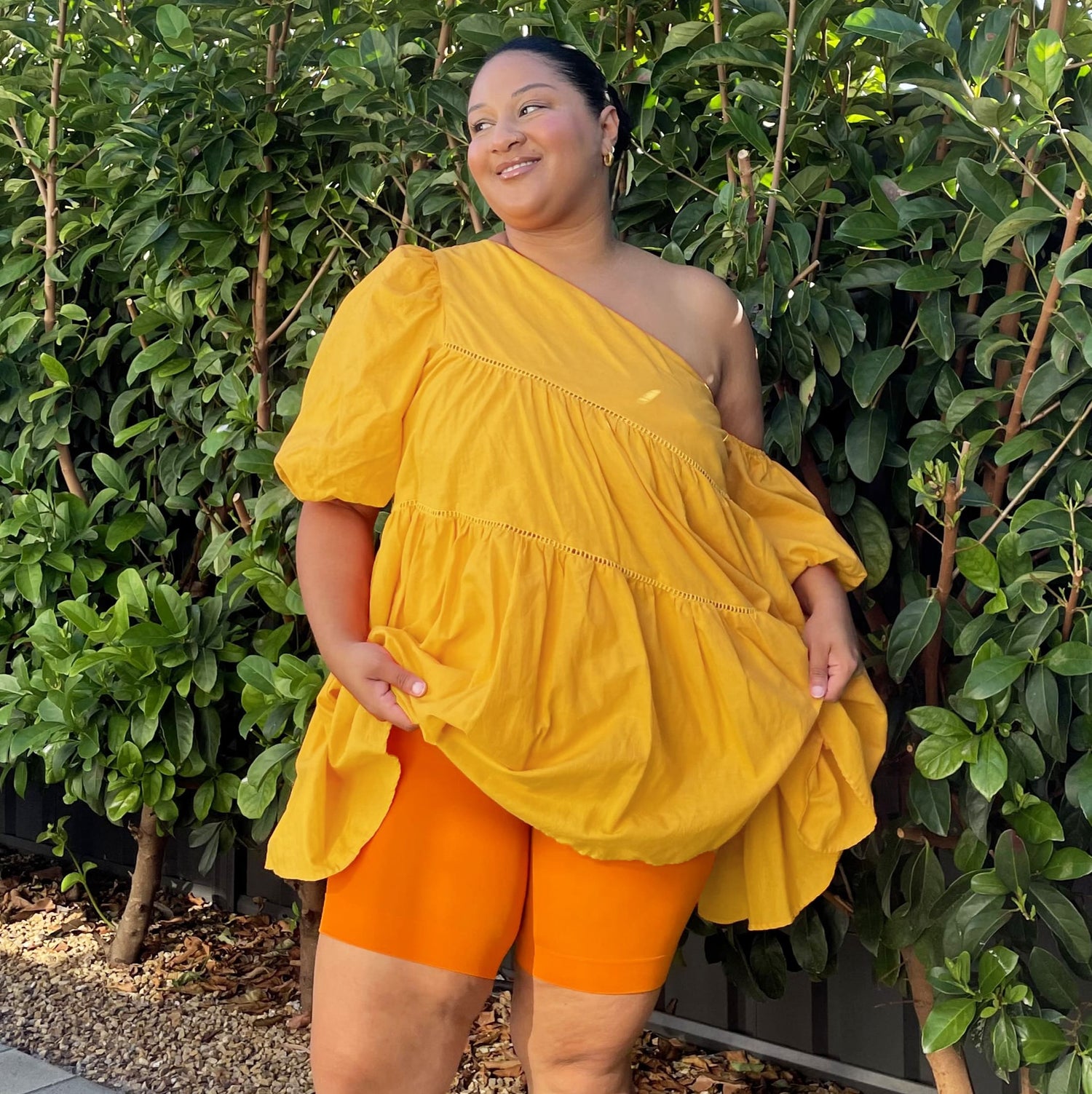 [Aisha - Taille F - 1m80