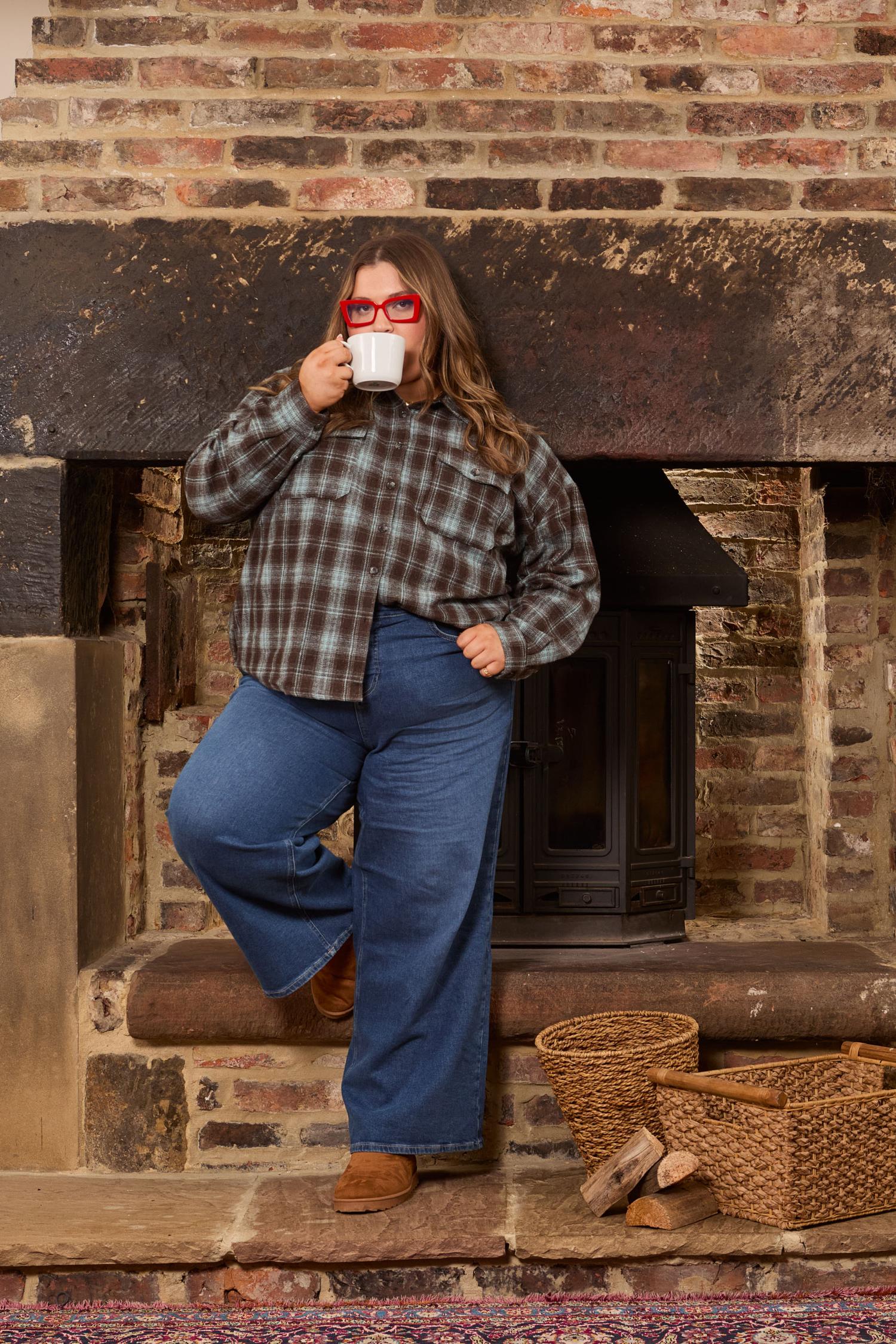 Jean large bio - Atlantic