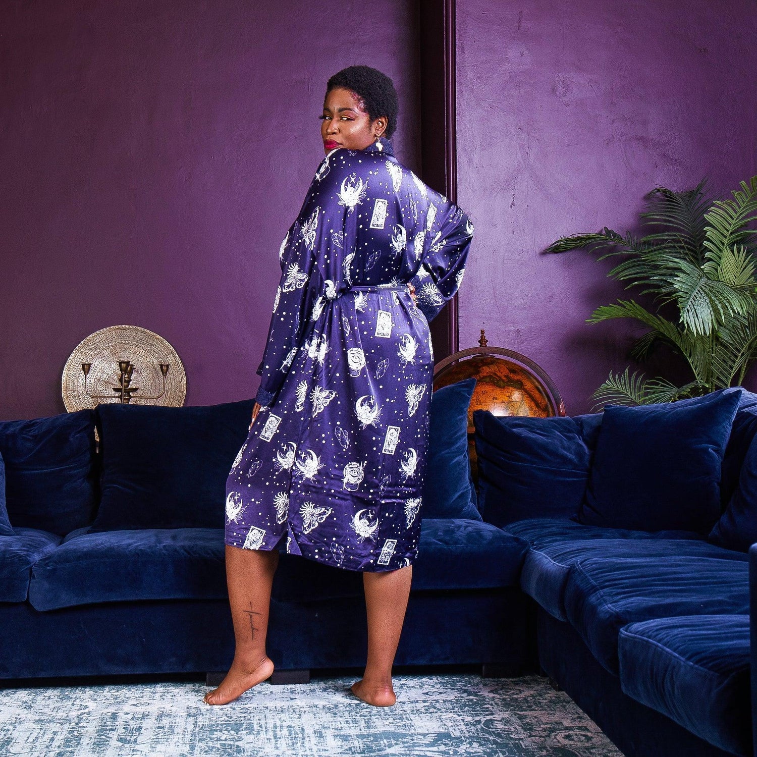 Robe en satin - Divination