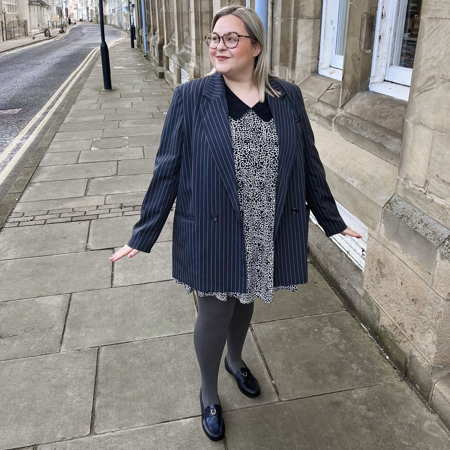 Huggy Lichte Compressie Panty - Leisteen