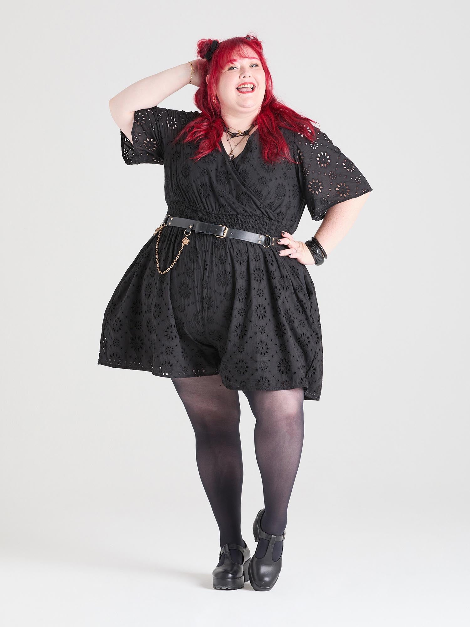 Andi, 5ft 7in / 171cm - Rozmiar F