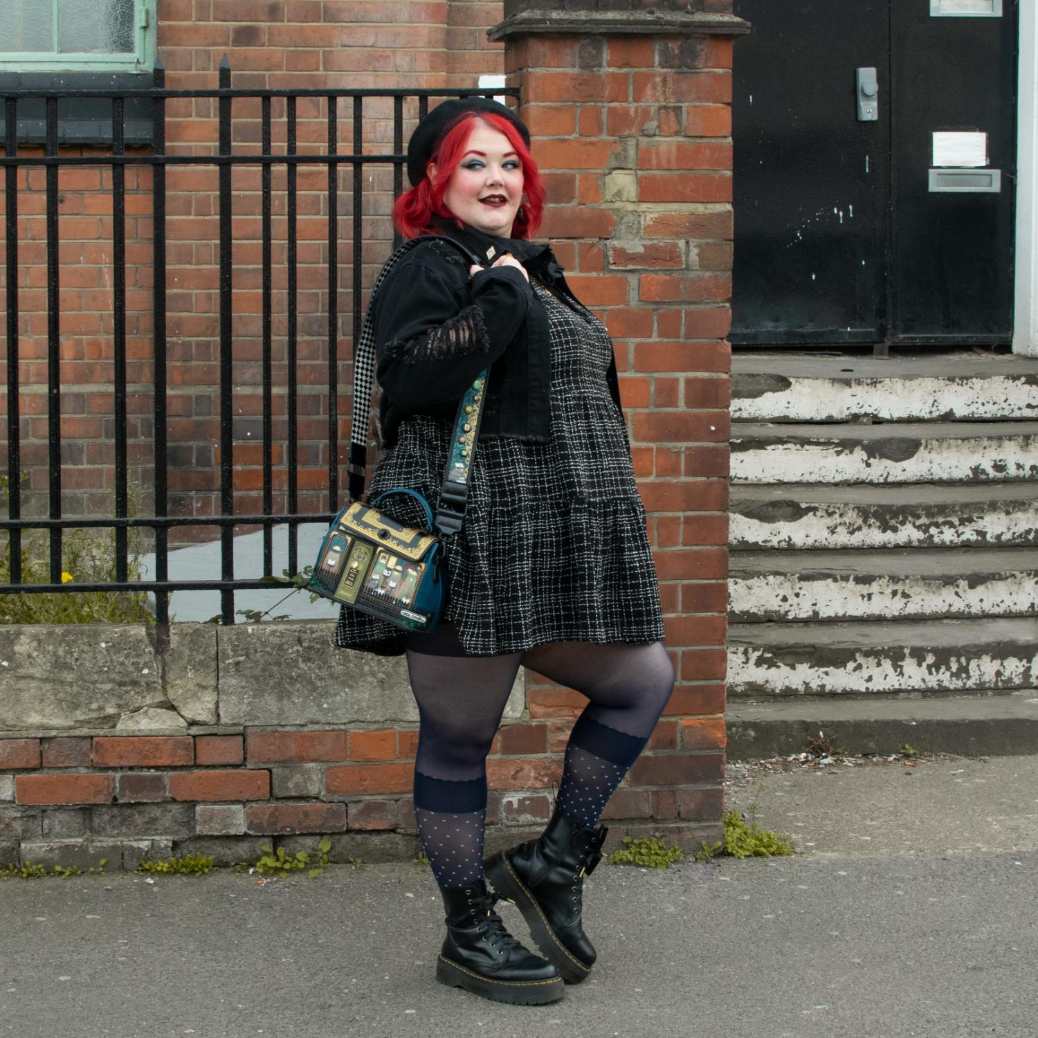 Rajstopy Seoul Chic Faux Sock - granatowe