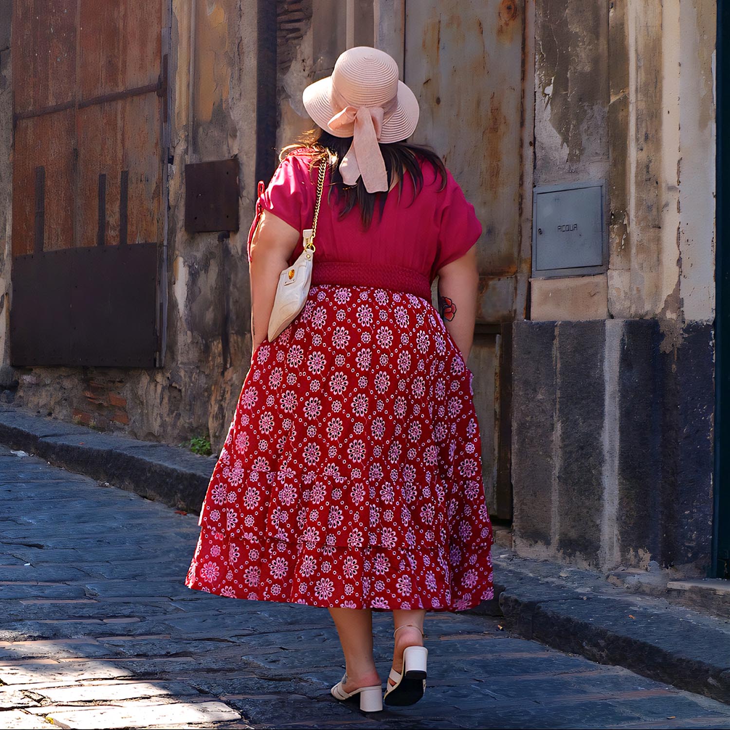 Angie, 5ft 4in / 163cm - Tamanho F