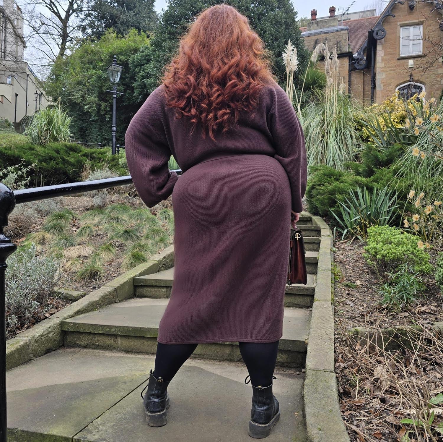 Vestido Cocoon de malha midi - Chocolate quente