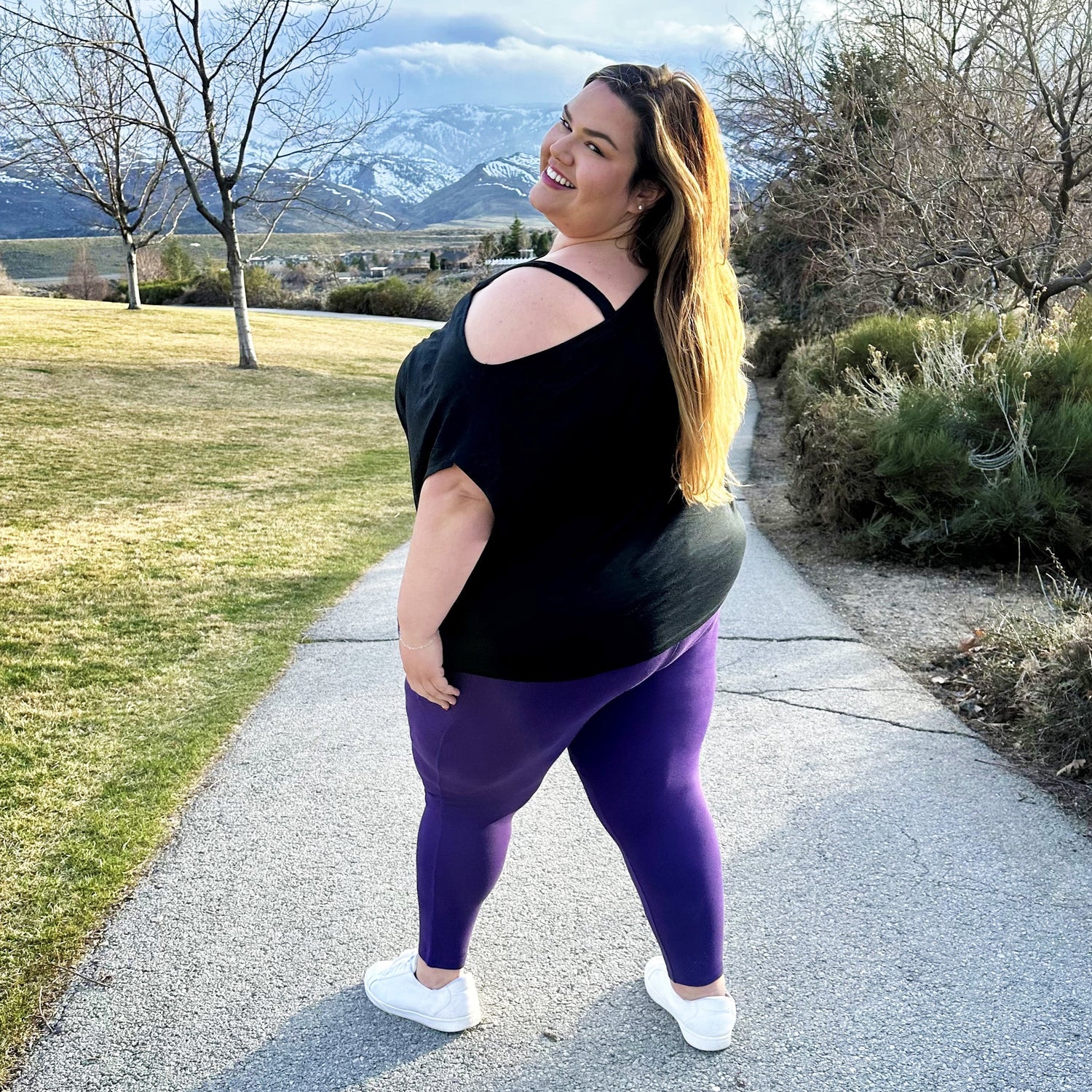 T-shirt sem ombros Debbie - Preto