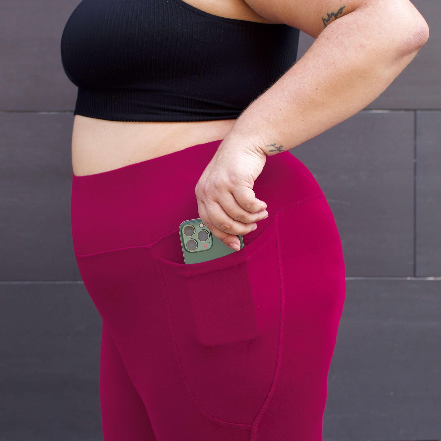 Squat Proof korta leggings - Raspberry Pie