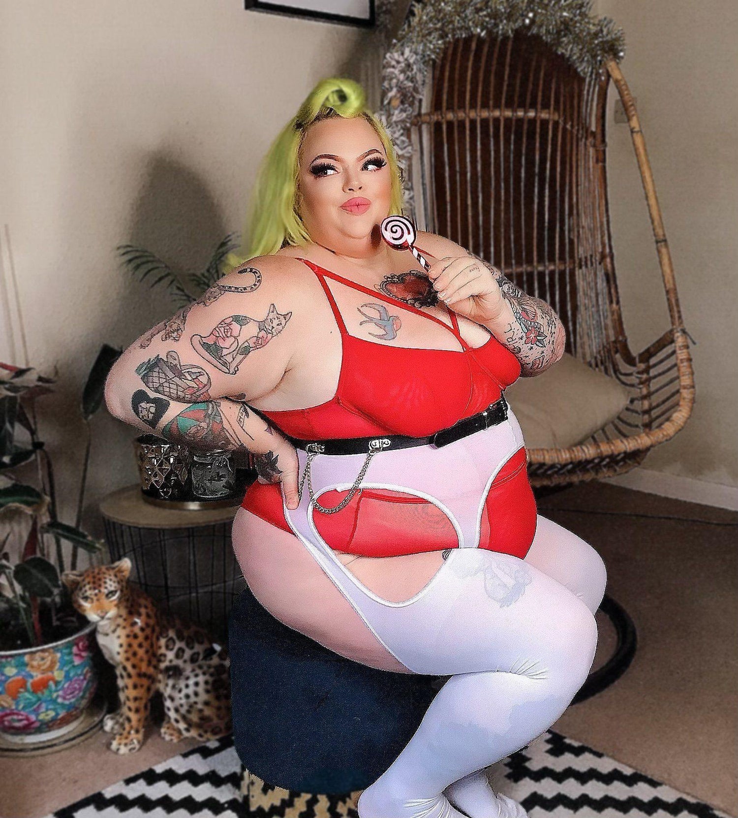 80 Denier strumpeband - När duvorna gråter