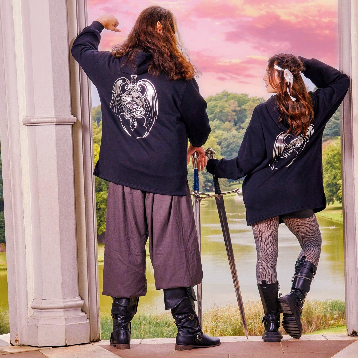 ACOTAR Hoodie i ekologisk bomull - Illyrian