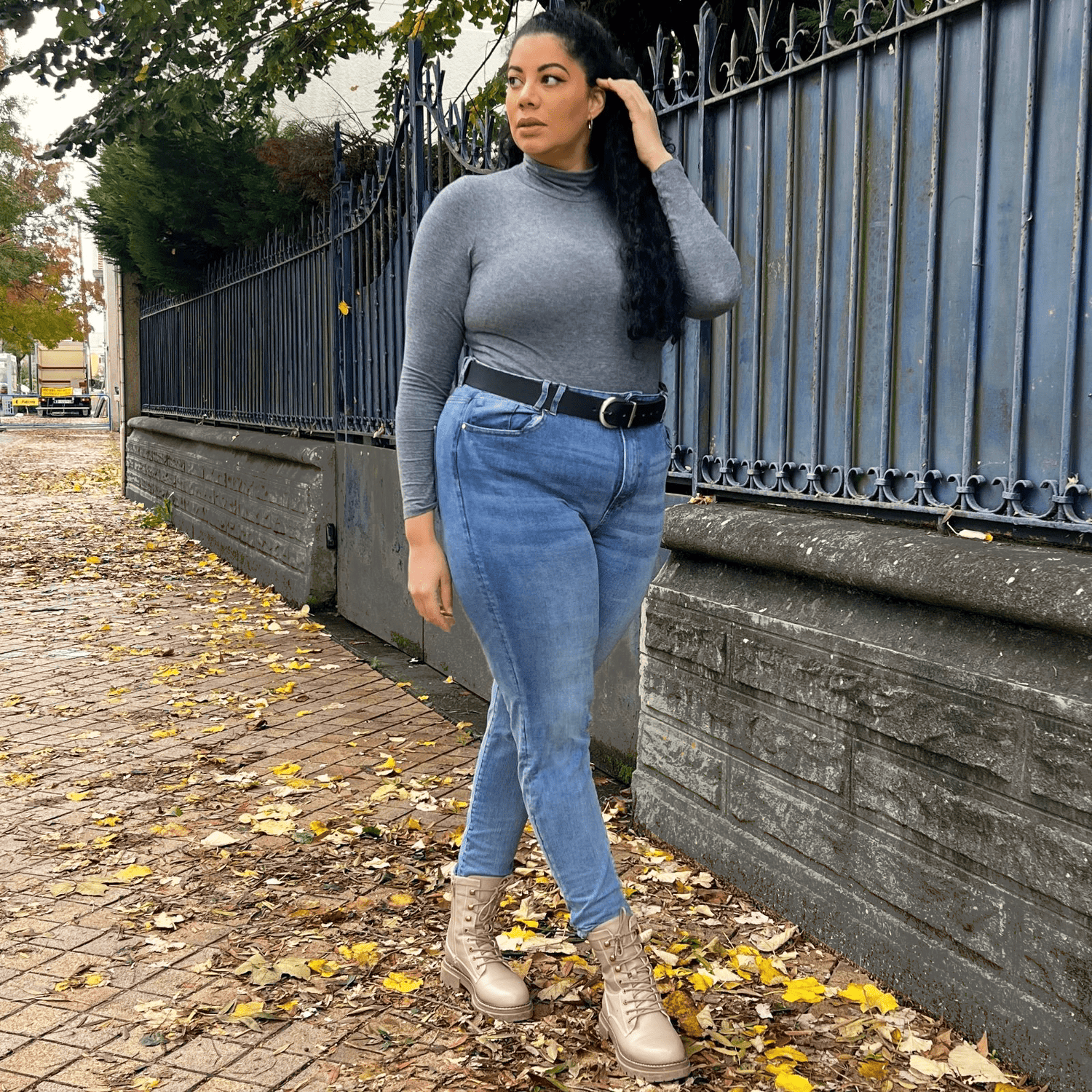 Vegan Leather Waist Belt - Silver