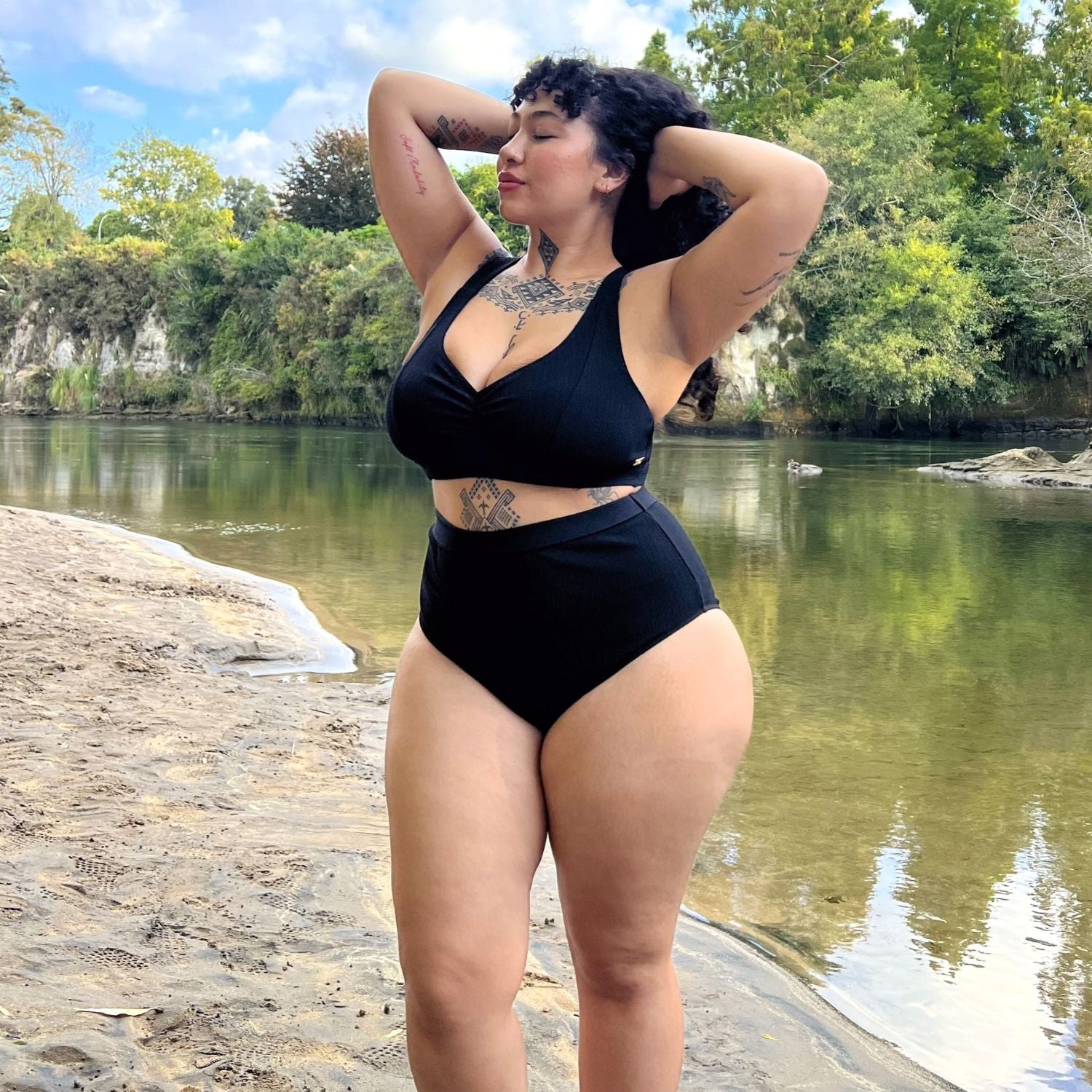 [Ashley - Tamanho E]