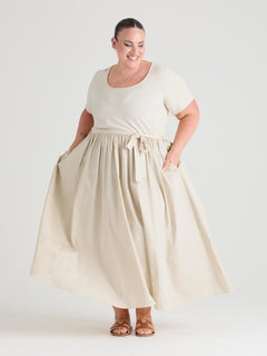 Danielle, 5ft 8in / 173cm  - Size G