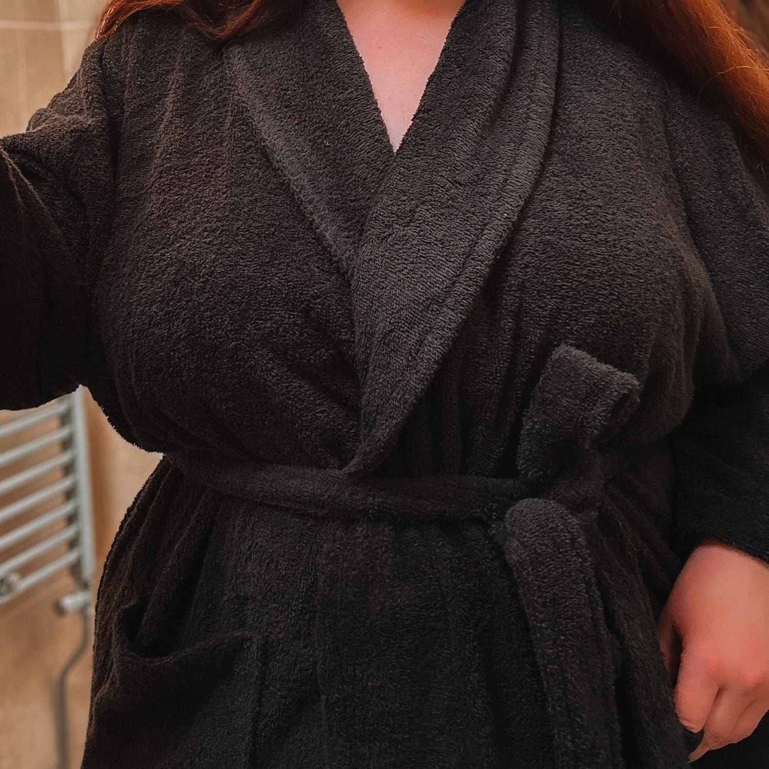 Black Floof Bath Robe | Inclusive Sizing | Snag – Snag EU
