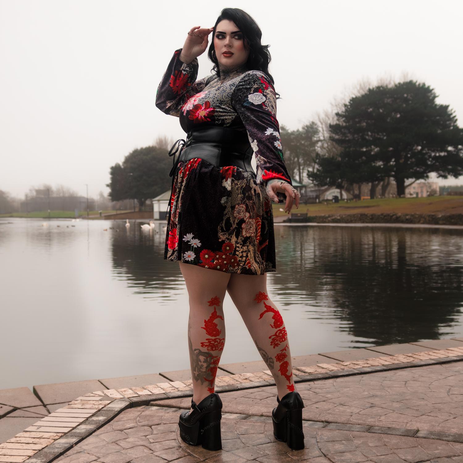 Paper Cut Tights - Builders Tea