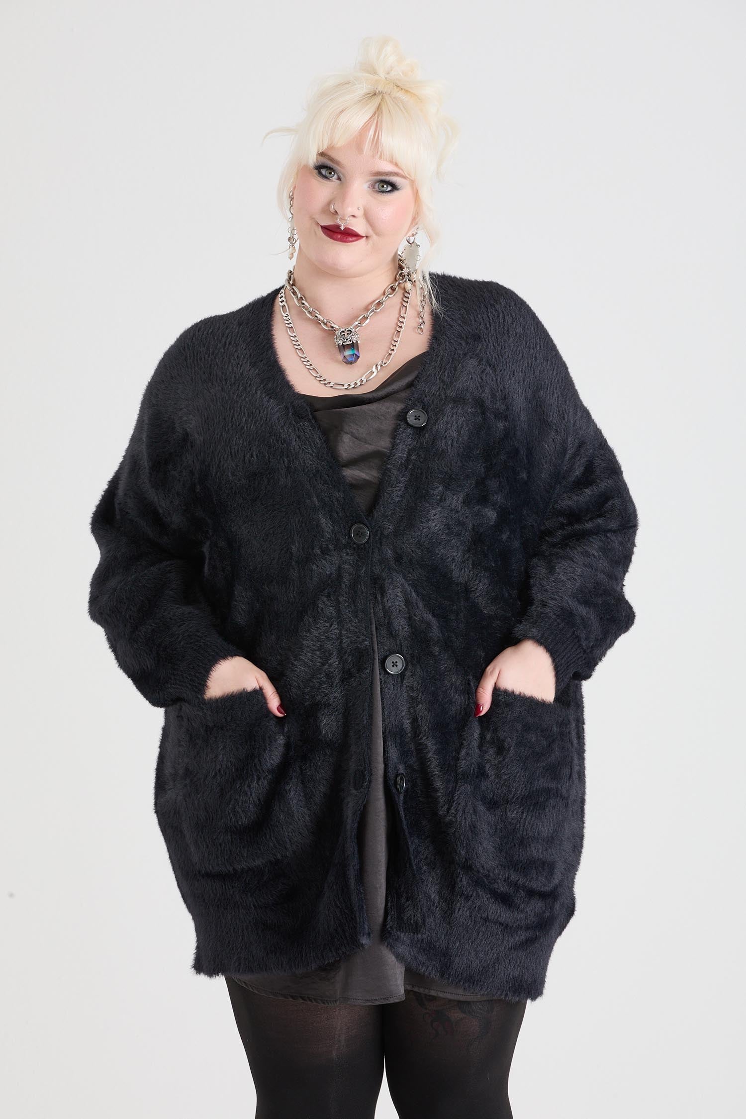 Oversized Fluffy Cardigan | Cosy Knitwear | Snag – Snag EU