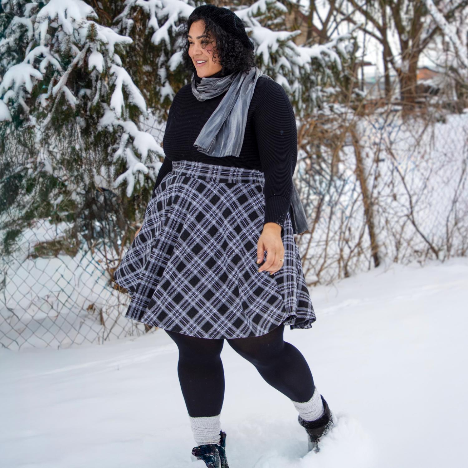 Cairn Plaid Flare Skirt | Black & White Skater Skirt | Snag – Snag EU