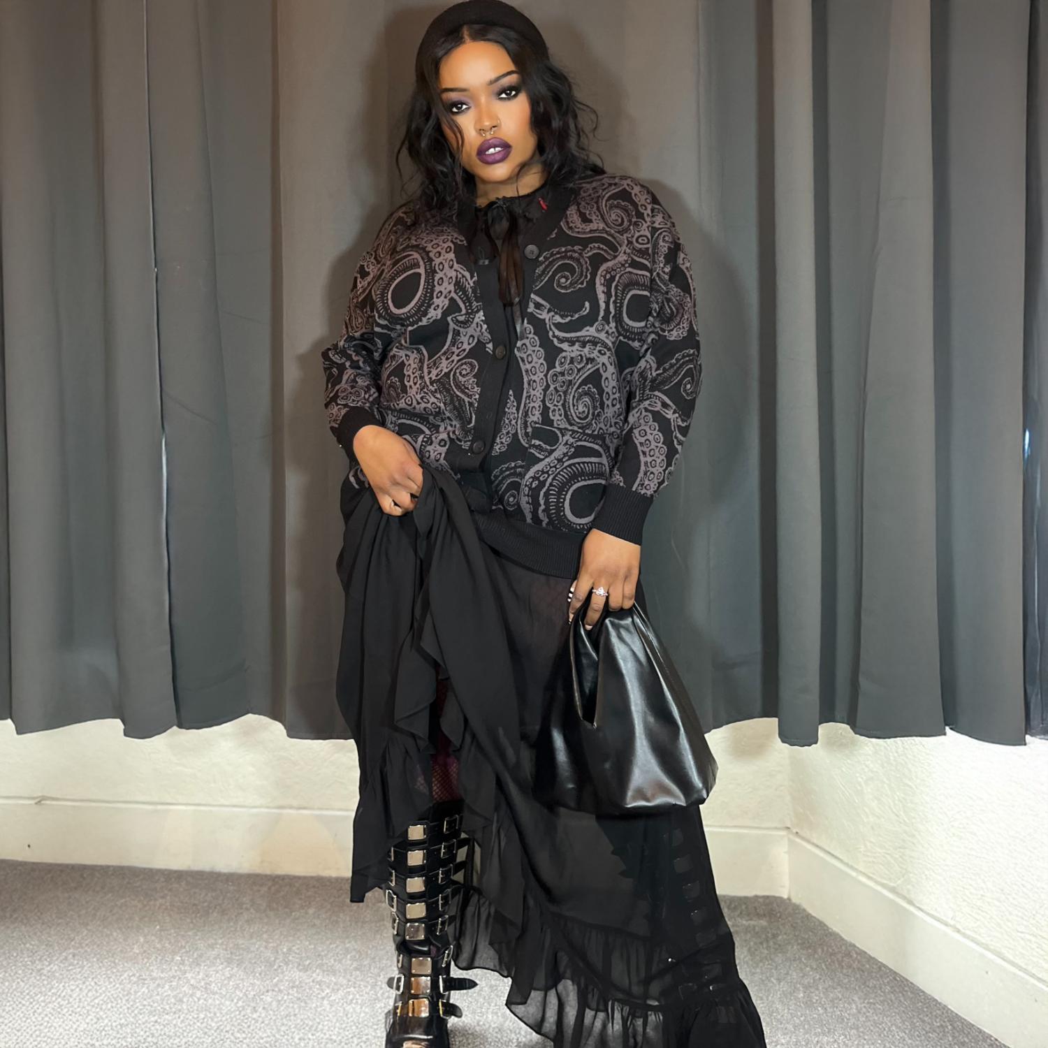 Cardigan - Kraken's Embrace