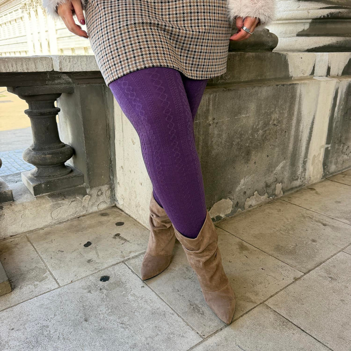 Grannies Cable Knit Wool Tights - Fancy Darkness