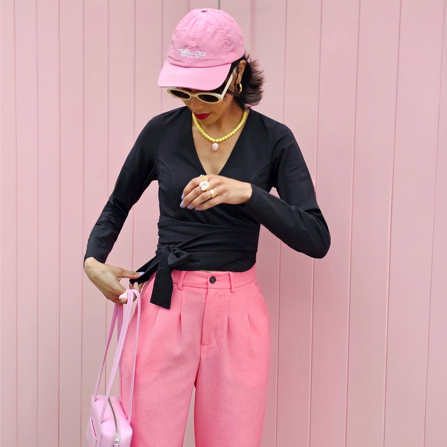 Wrap top i økologisk bomuld - sort