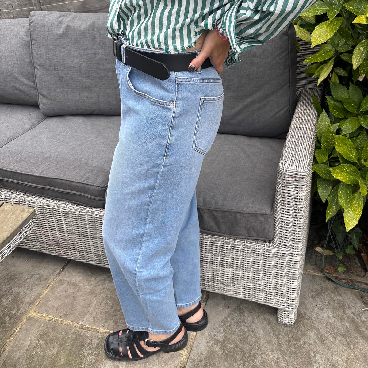 Sarah, 5ft 5in / 166cm - Storlek D1 Reg