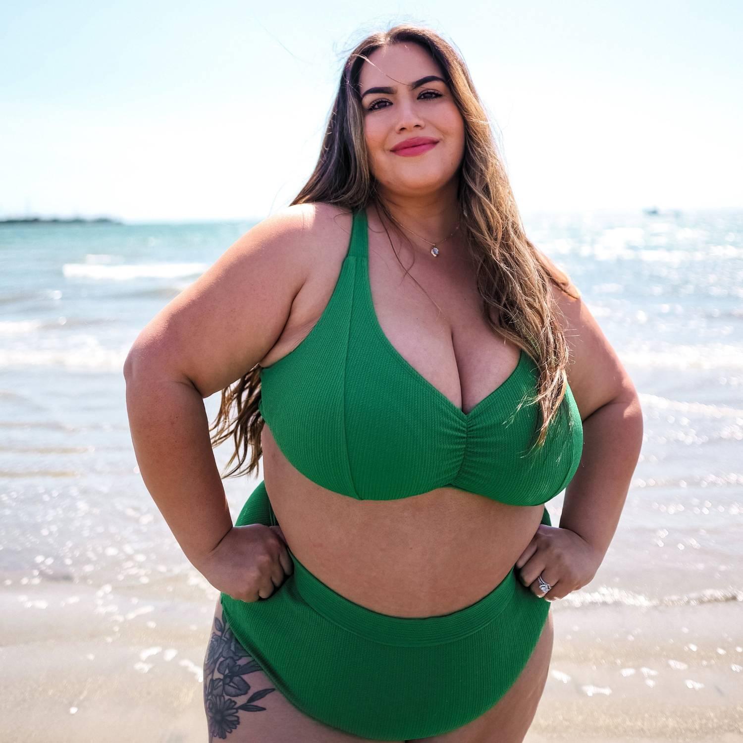 Det kan bara finnas en bikinitopp – Craic – Snag