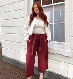 Elyshia, 6'1" - Størrelse D2
