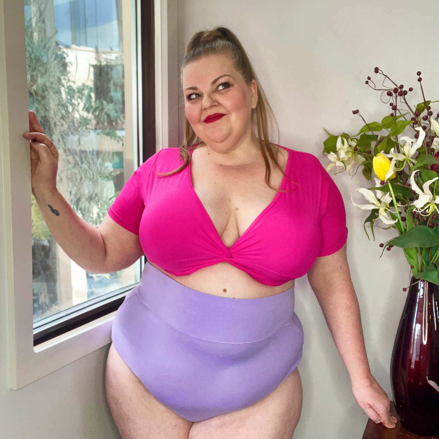 Super højtaljede knickers i økologisk bomuld - Cassis de Violet