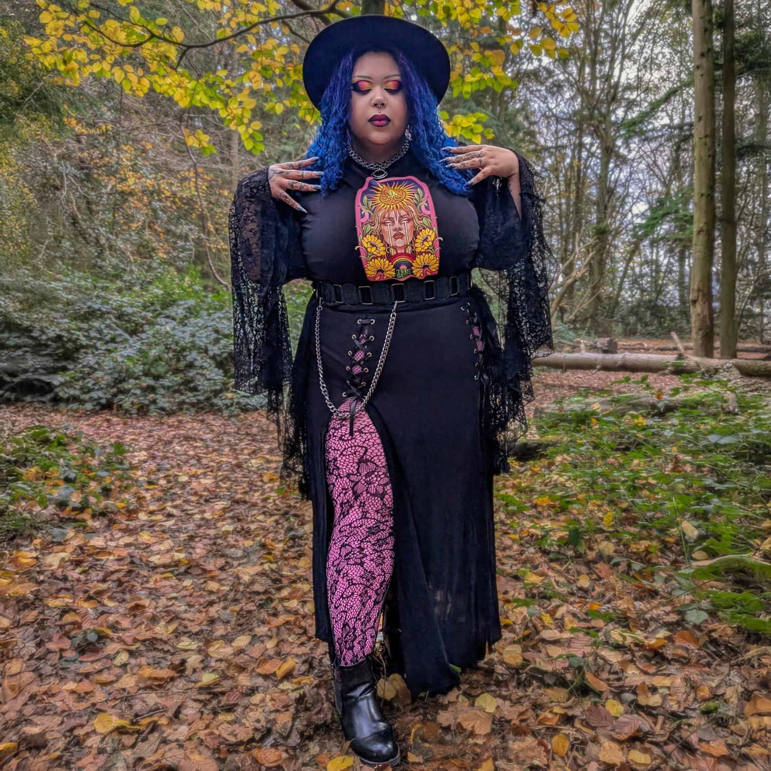 Major Arcana Baby Tee - XIX Solen