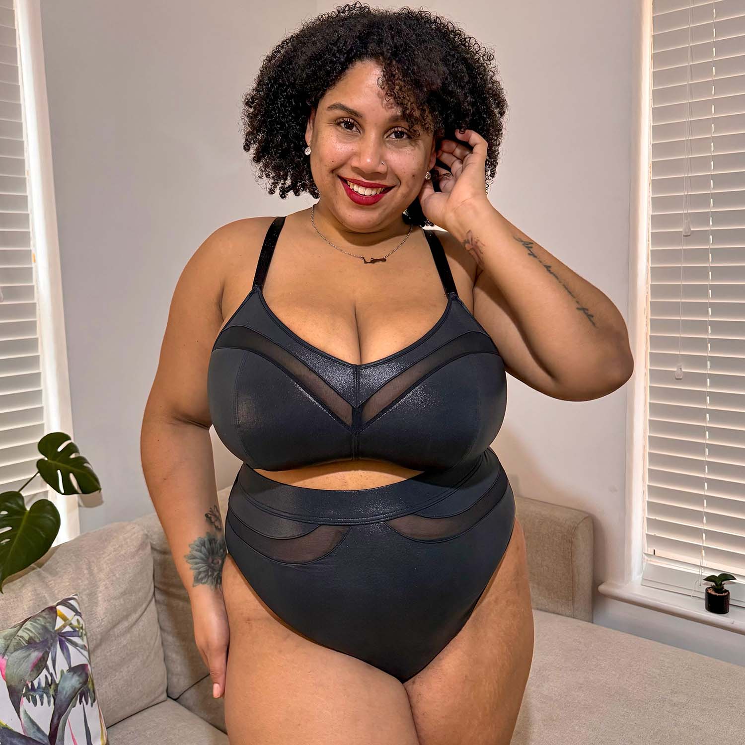 Jamesette - Sujetador Copa Grande Talla 4 - Braguita Talla F