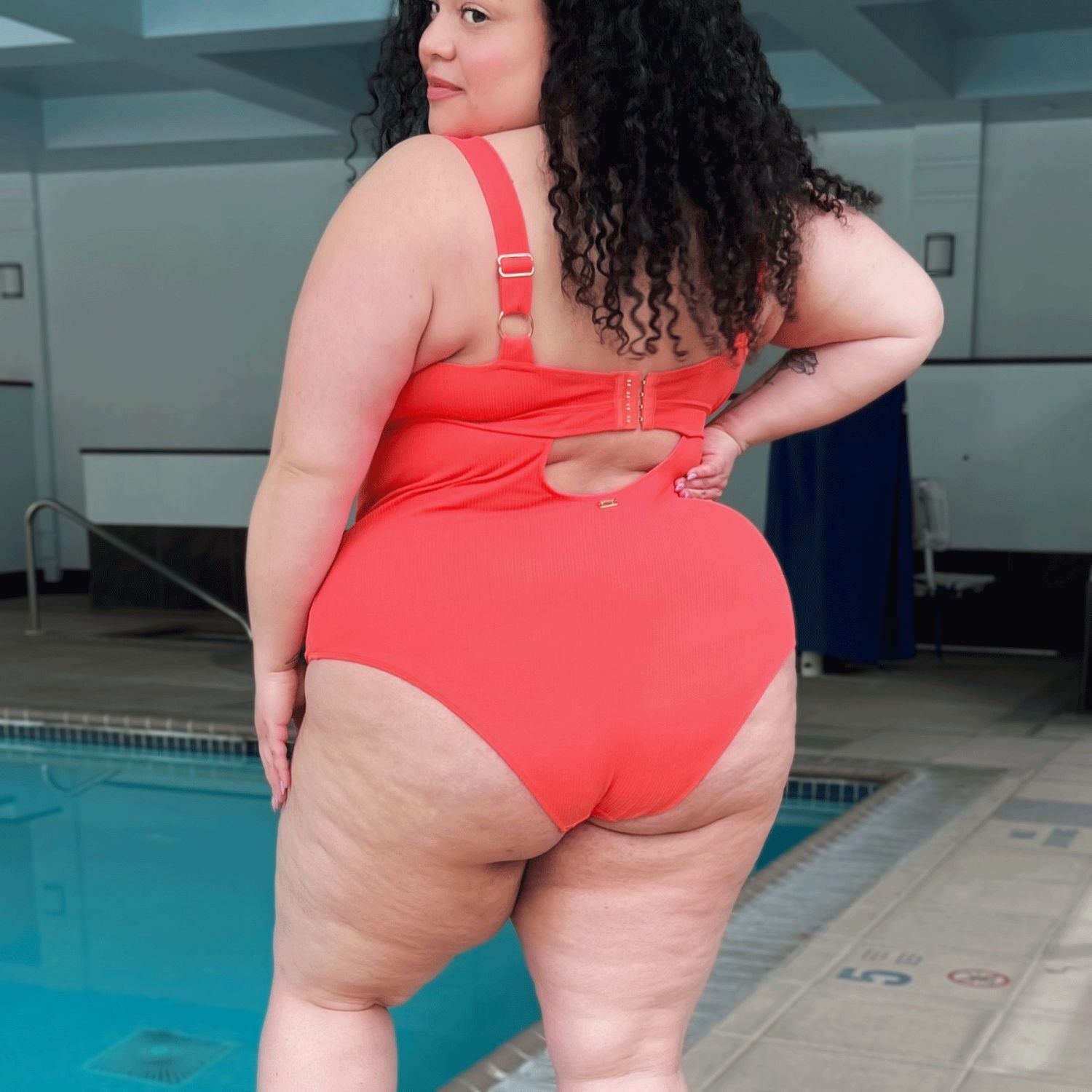 [Kayla - Talla F - 5'3