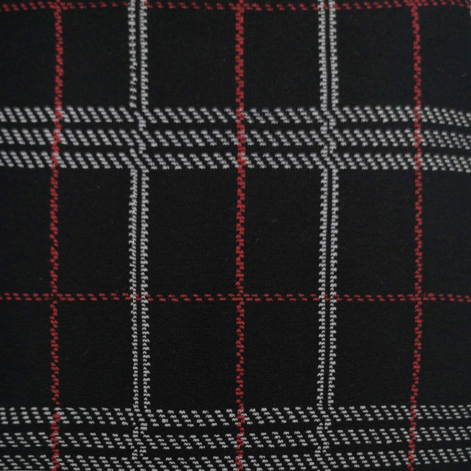 Ruudulliset sukkahousut - Haggis