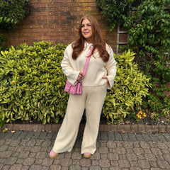 Abi, 158cm / 5'2" - Koko E